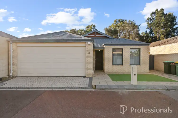 8 Melaleuca Lane