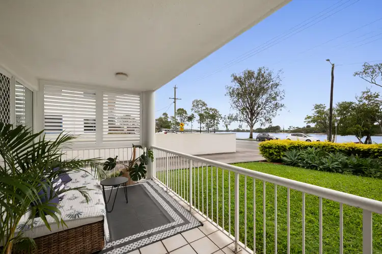 307 Bradman Avenue
