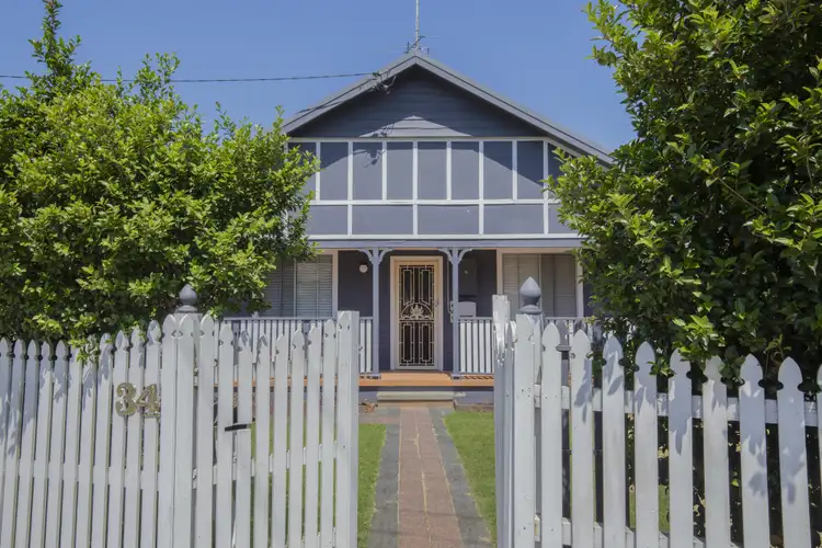 34 Bridges Road