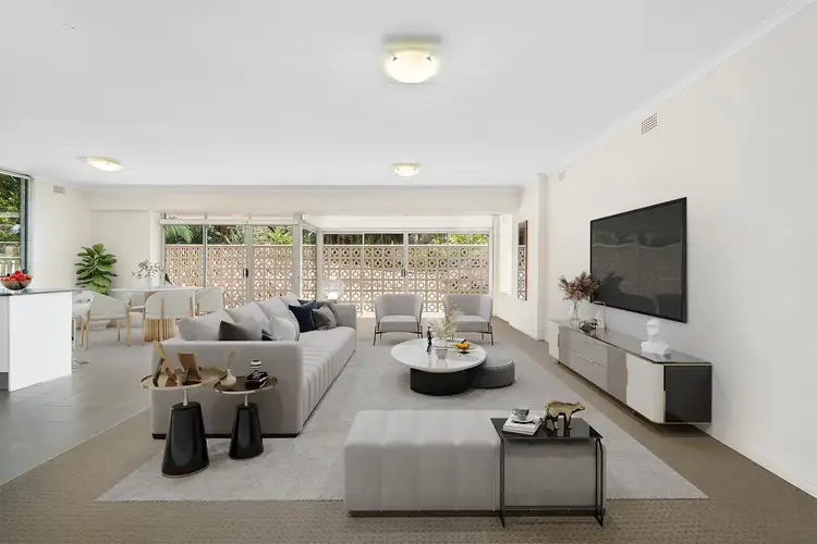 Second view of Homely apartment listing, 4/4 Greenoaks Avenue, Darling Point NSW 2027
