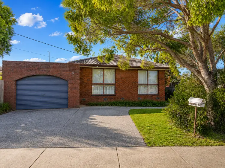 5 Hansen Drive