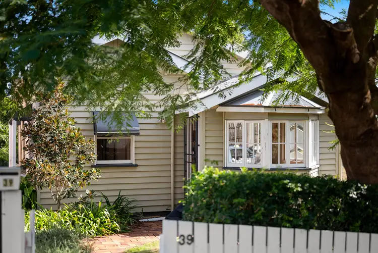 39 Lintern Street