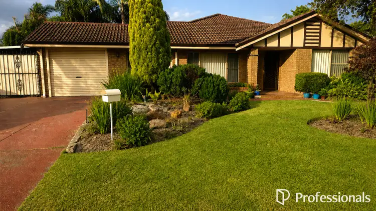 19 Lakesend Road