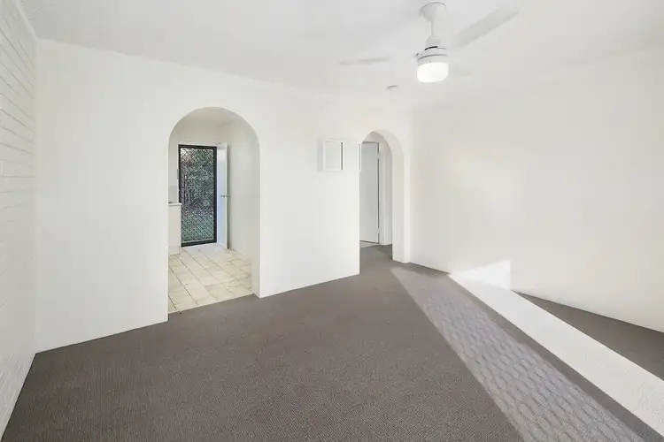 10 Fermont Road