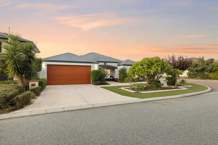 33 Rosewell Green