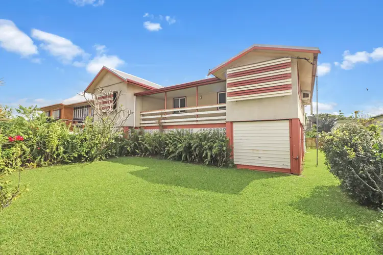 11 Lynn Street