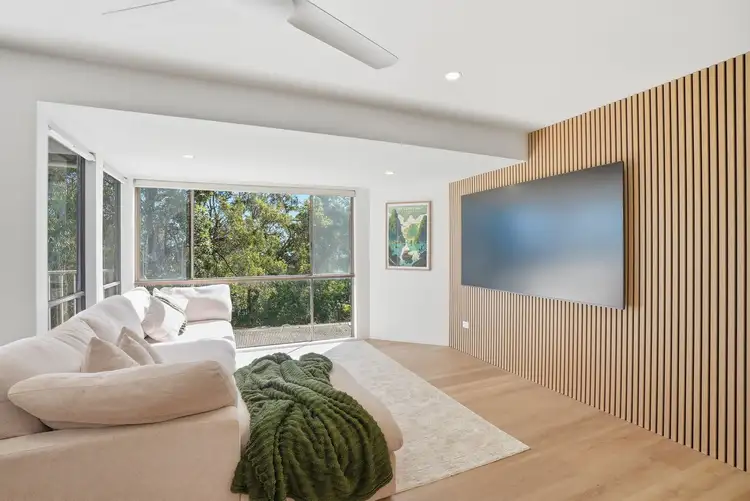10 Dandaloo Drive