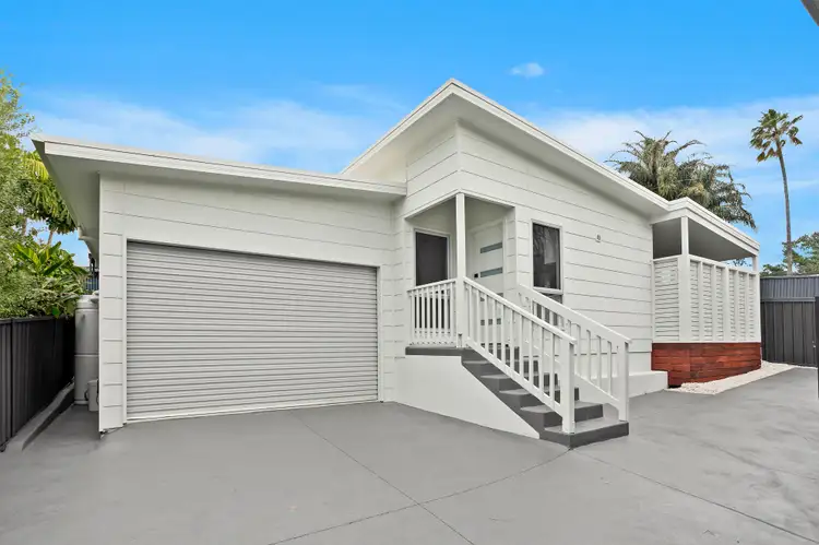 26a Kurrawa Crescent