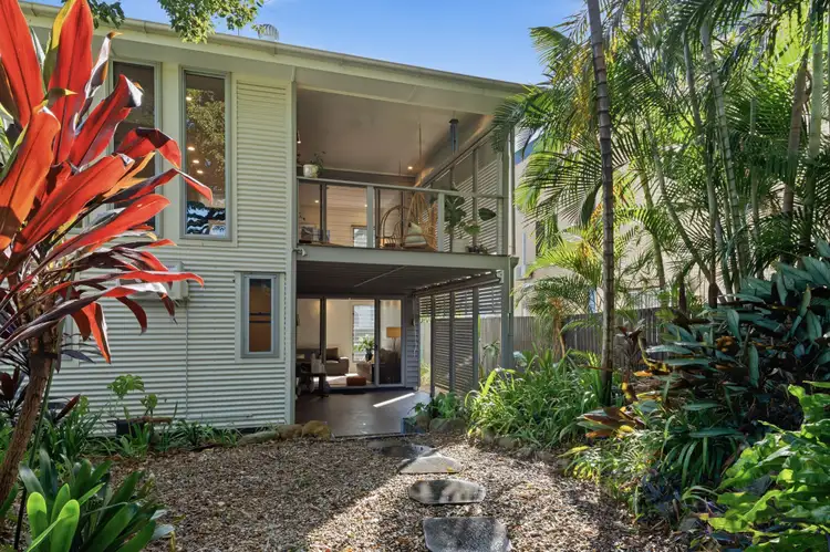 9 Blake Street