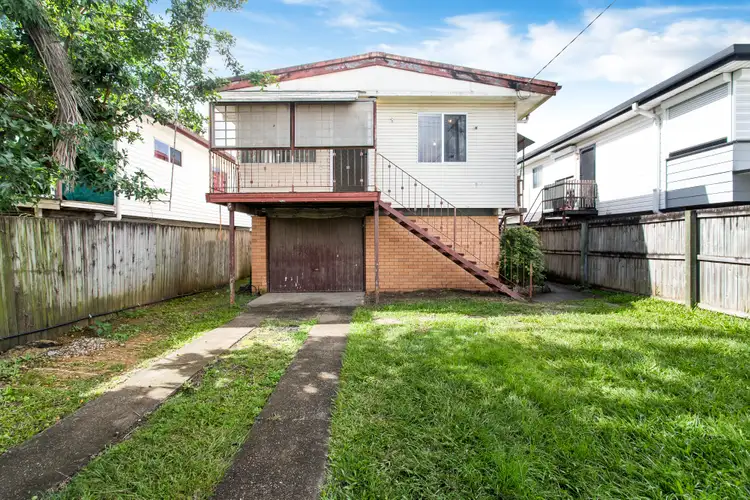 67 Moon Street