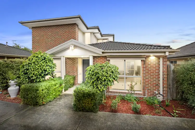 13 Armstrong Road