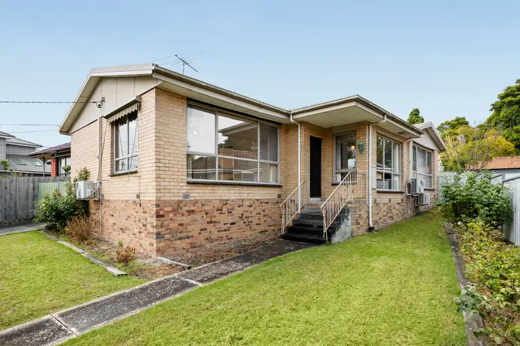5 Bolac Street