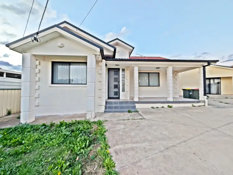 24 Sutherland Street