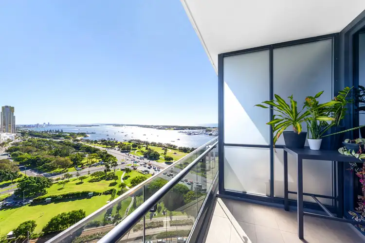 2 Como Crescent