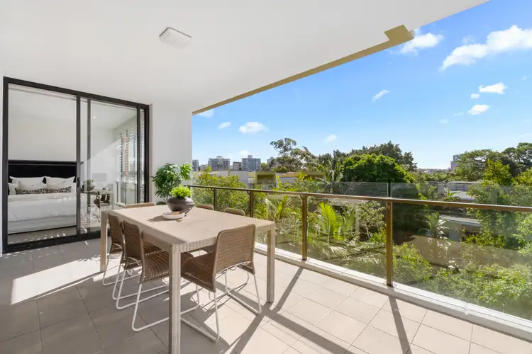 10 Pidgeon Close