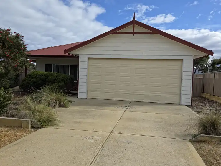 1 Sydney Street