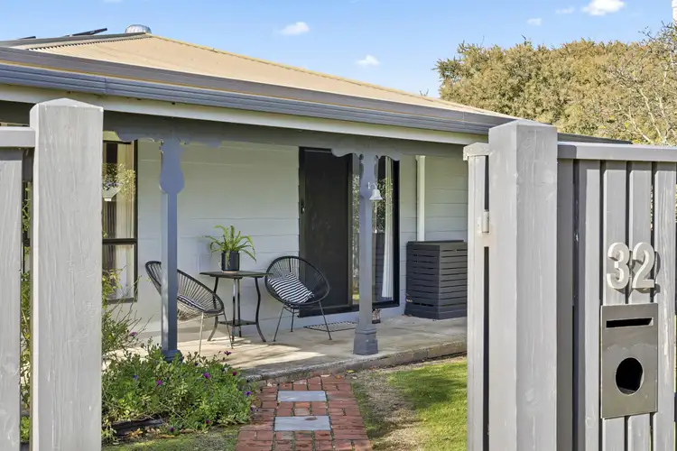 32 Cressy Street