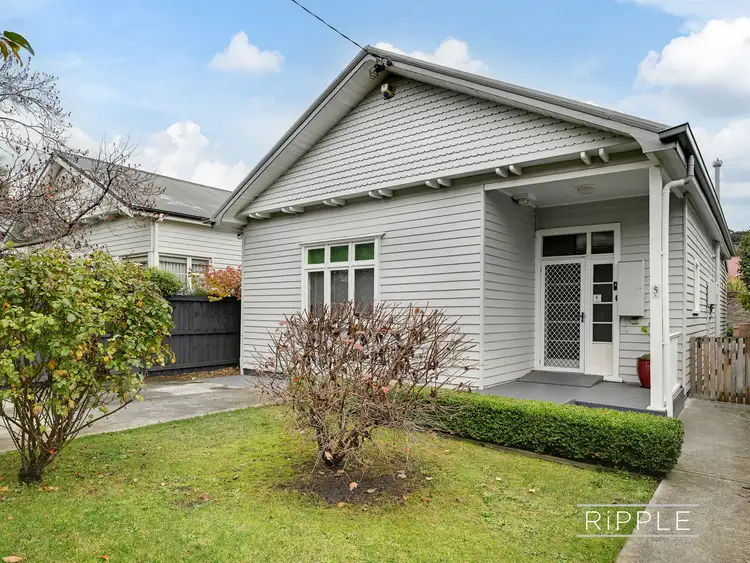 5 Alberry Avenue