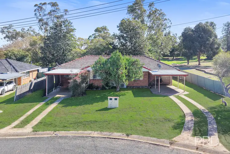 7 Fisher Road