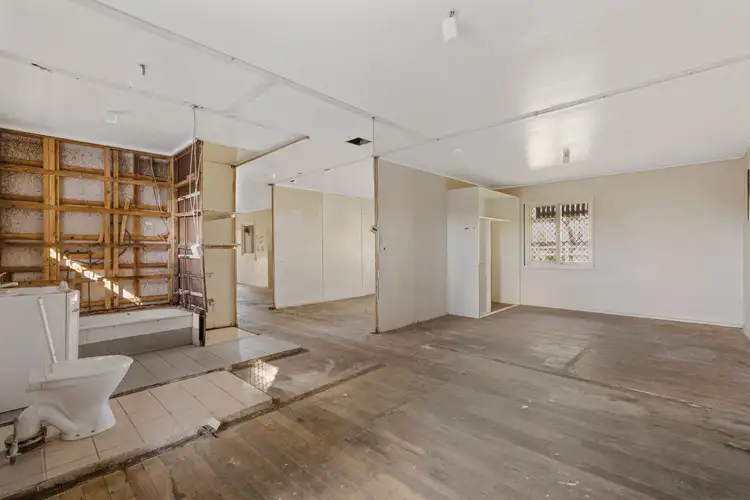 20 Yugumbri Court