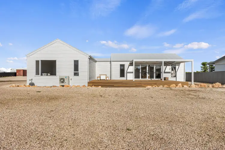 4 Neptune Court