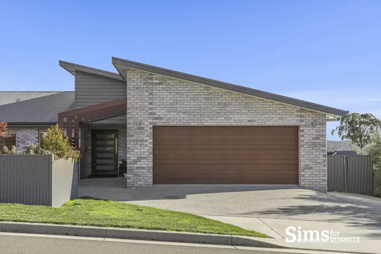 4 Casuarina Drive