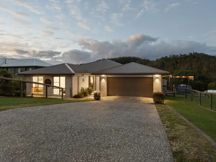 75 Condamine Drive