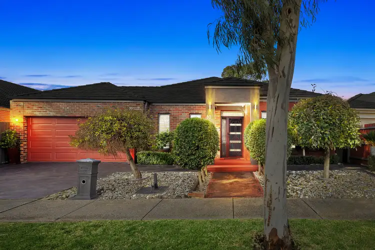 10 Chandler Drive