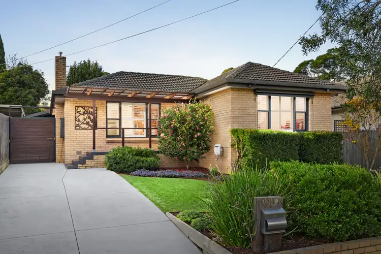 12 Cooinda Crescent