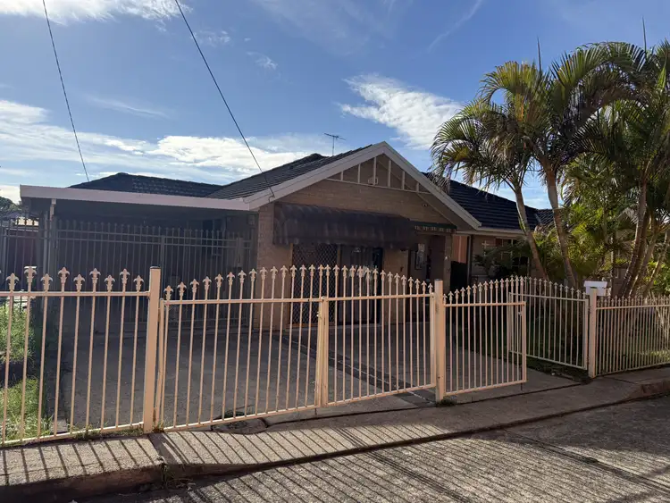 1 Kearns Lane
