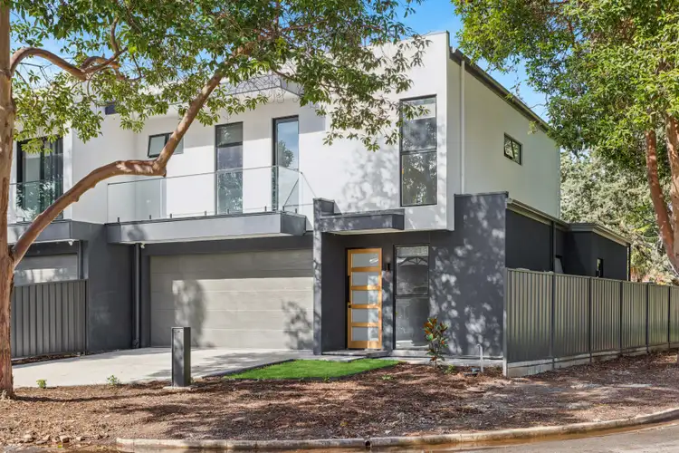 1A Hawthorn Crescent