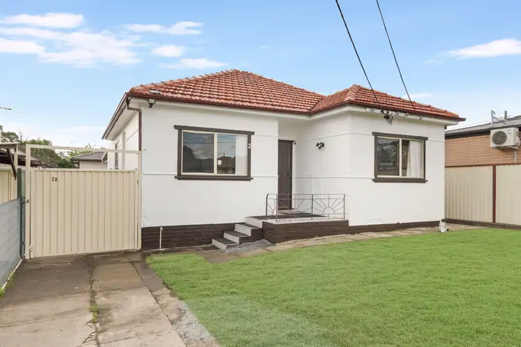 2 Mcclelland Street
