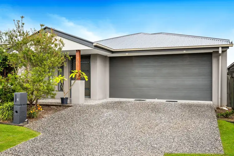 4 Scoria Street