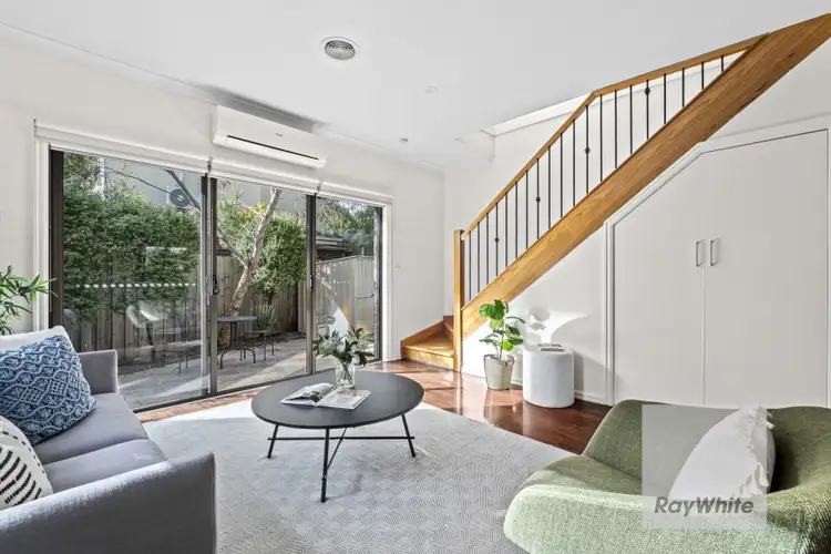2/20 Lowell Avenue
