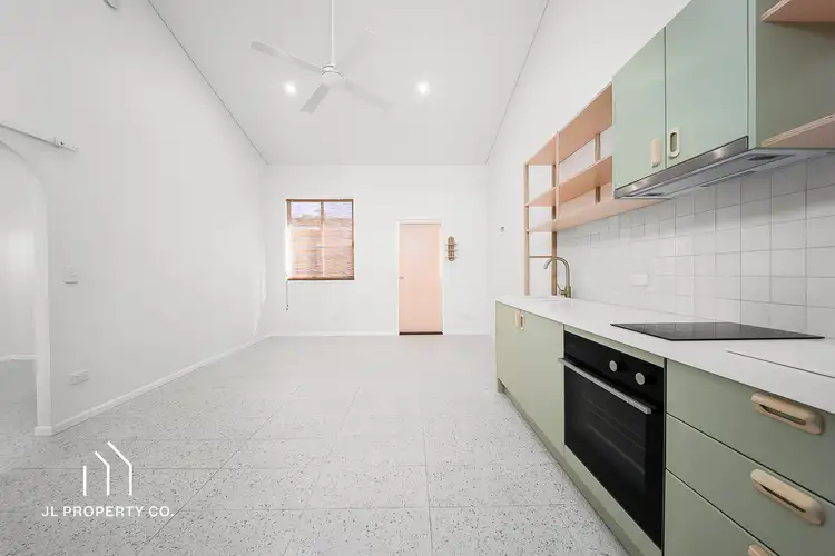 4b Airly Road