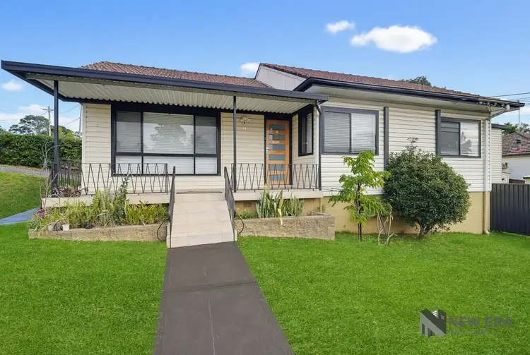 30 Maloney St