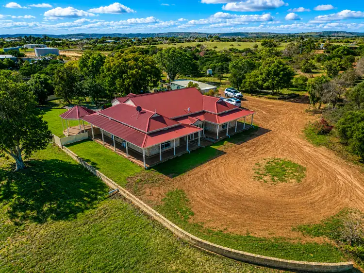 475 Hall Road