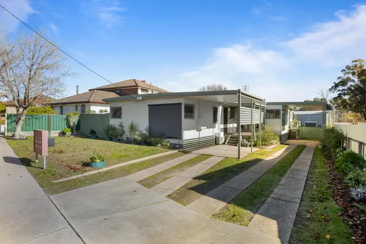 4 Sutherland Street