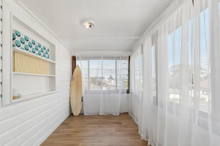 10 Bruce Road
