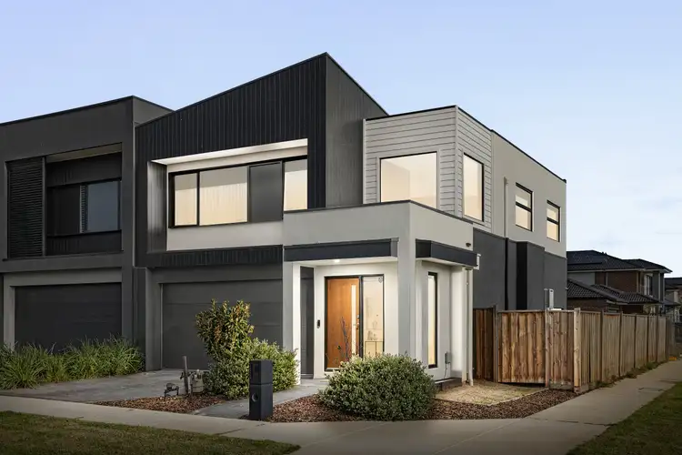 33 Gray Court