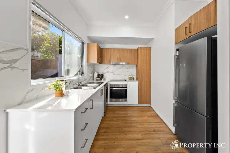 24 Springwood Street