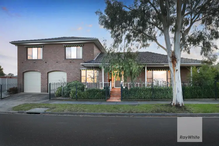 1 Ormsby Close