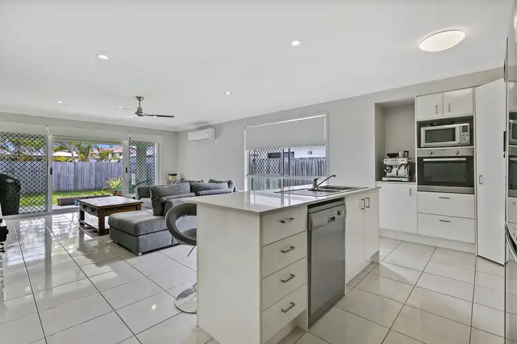 37 Kepplegrove Drive