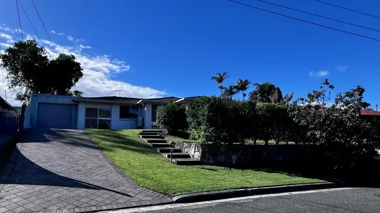 8 Borrowdale Street