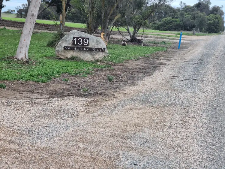 139 White Hut Road