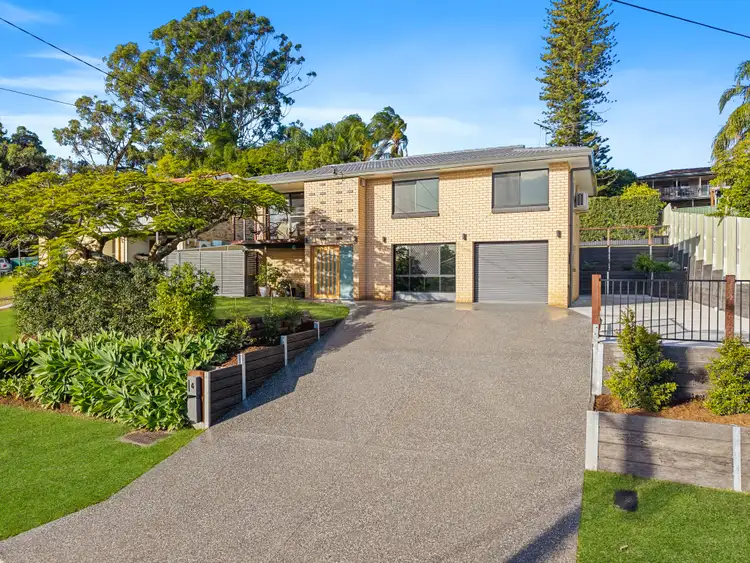 4 Romford Drive