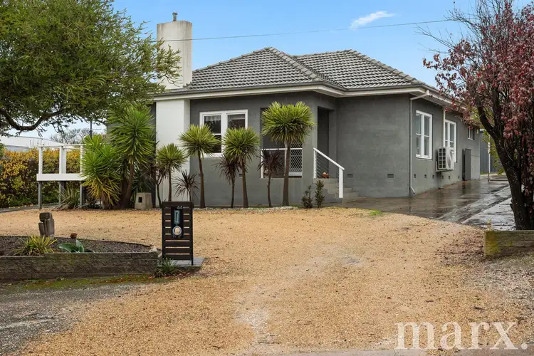 44 Sturt Street
