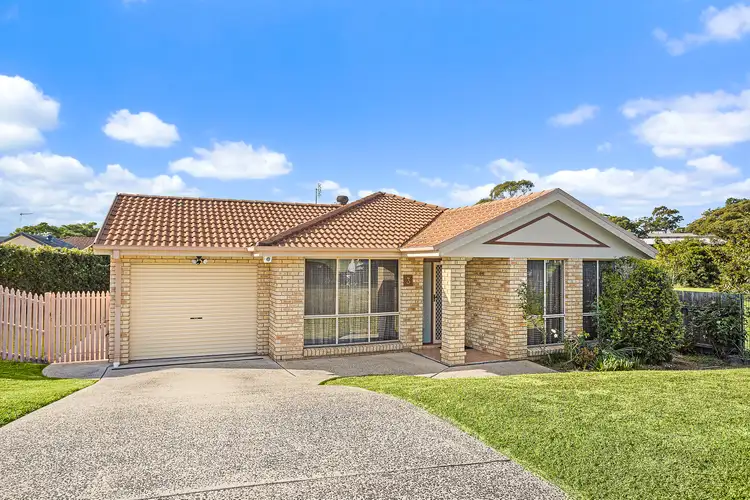 3 Mianga Crescent