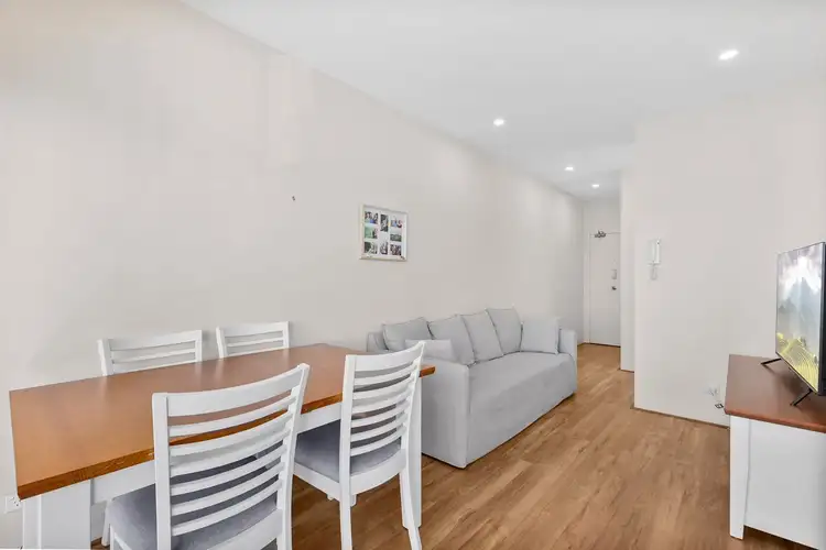 2-4 Fraters Avenue