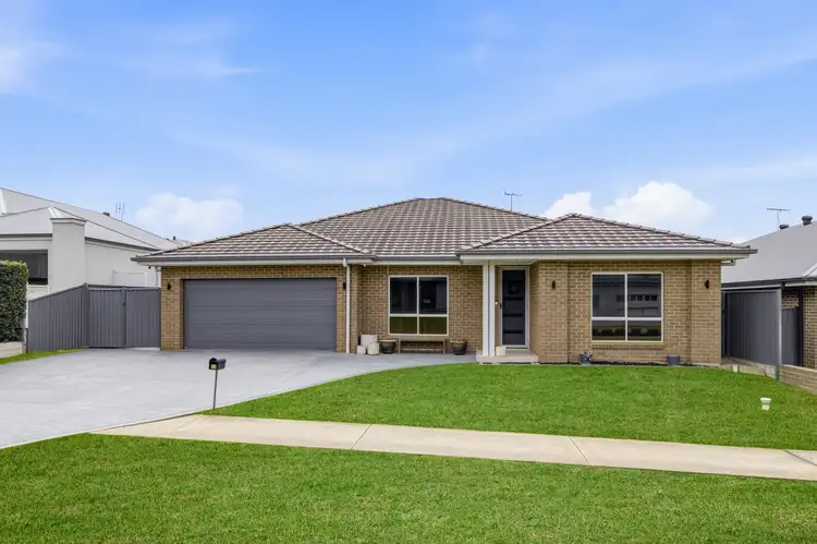 50 Walmsley Crescent